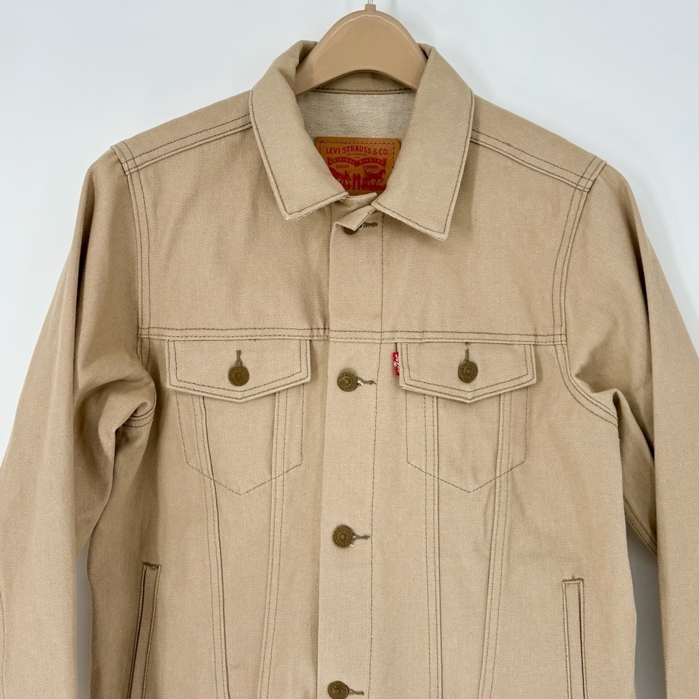 LEVI’S Youth Tan Trucker Jacket - Picture 4 of 9